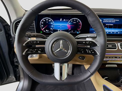 New 2026 Mercedes-Benz GLS 450 4MATIC image 13