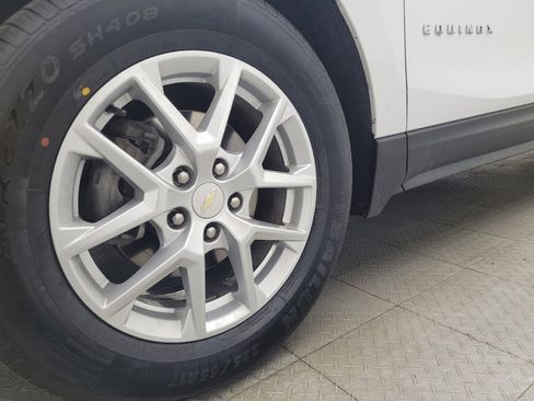 Used 2023 Chevrolet Equinox LS image 31