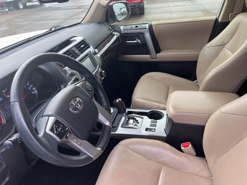 Used 2018 Toyota 4Runner Limited image 22