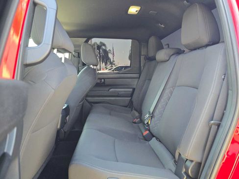 Used 2024 Toyota Tacoma SR5 AWD/4WD image 16