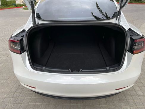Used 2021 Tesla Model 3 Standard Range Plus image 25