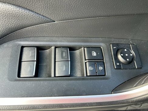 Used 2024 Toyota RAV4 AWD Hybrid image 13
