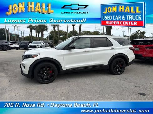 Used 2022 Ford Explorer ST w/ Equipment Group 401A AWD/4WD image 3