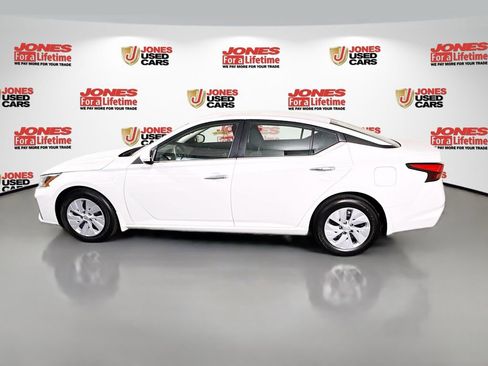 Certified 2023 Nissan Altima 2.5 S FWD image 13