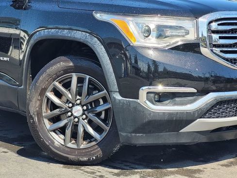 Used 2018 GMC Acadia SLT AWD/4WD image 3