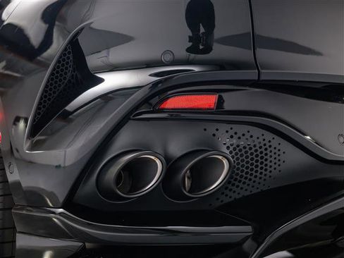 New 2026 Aston Martin DBX 707 image 21