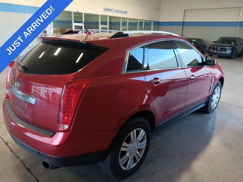 Used 2010 Cadillac SRX Luxury AWD/4WD image 3