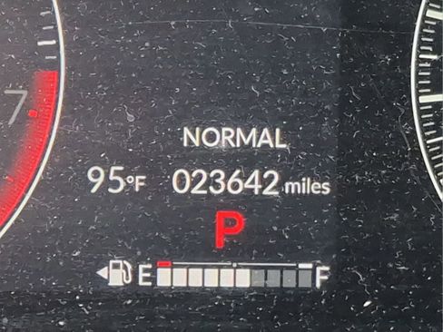 Certified 2023 Honda HR-V LX image 11