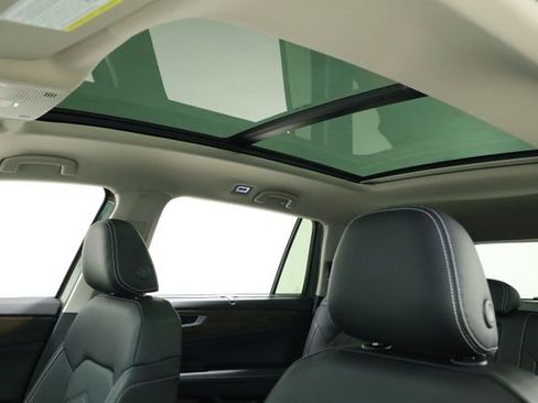 New 2026 Volkswagen Atlas SE FWD image 31