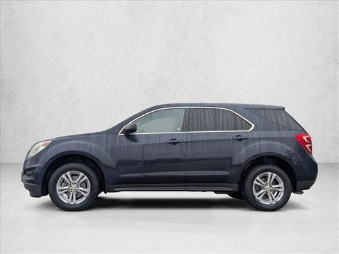 Used 2017 Chevrolet Equinox LS image 6