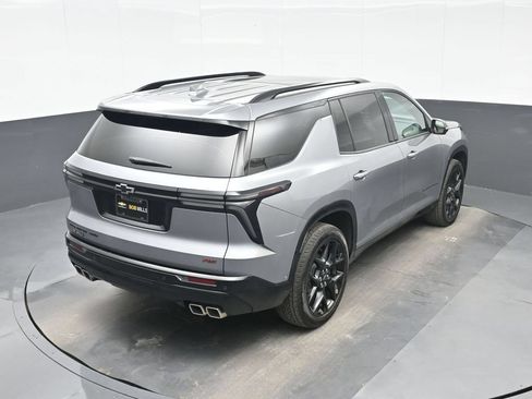 Used 2024 Chevrolet Traverse RS w/ LPO, Floor Liner Package AWD/4WD image 21