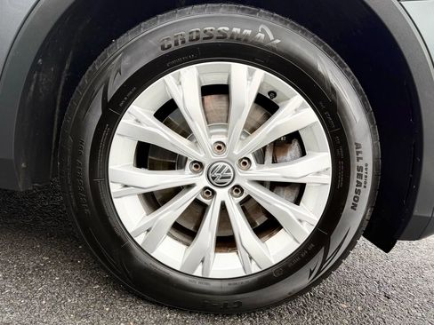 Used 2018 Volkswagen Tiguan S AWD/4WD image 52