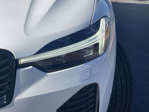 New 2026 Volvo XC60 B5 Ultra w/ Climate Package PRO image 4