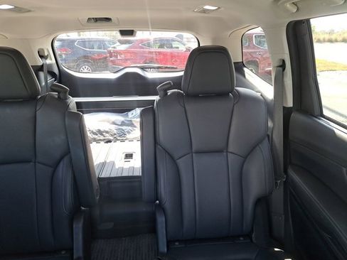 Used 2021 Subaru Ascent Touring w/ Popular Package #2A image 5