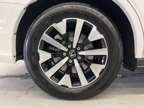 Used 2025 Honda Odyssey EX-L image 41