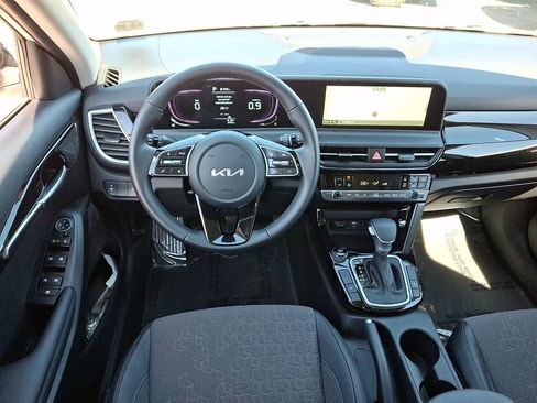 Certified 2026 Kia Seltos S image 11