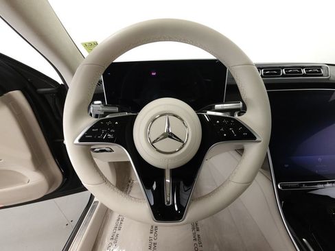 Certified 2023 Mercedes-Benz S 500 4MATIC image 12