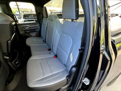 Used 2022 RAM 1500 Big Horn AWD/4WD image 19
