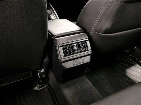 Used 2025 Honda Accord LX image 25