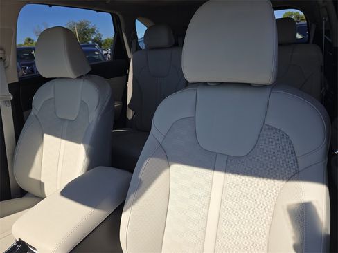 New 2026 Kia Sorento SX image 26