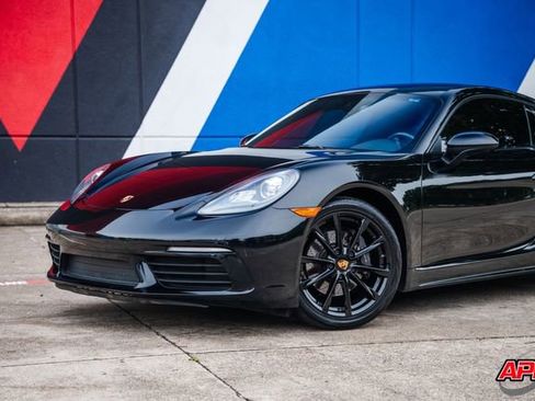 Used 2018 Porsche 718 Cayman RWD image 31