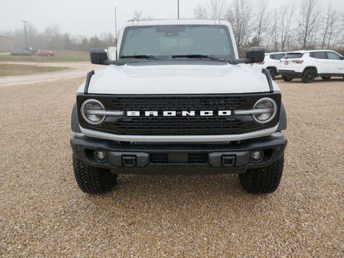 New 2026 Ford Bronco Badlands image 8