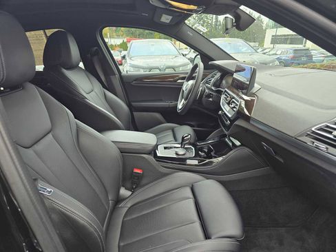 Used 2022 BMW X4 xDrive30i image 11