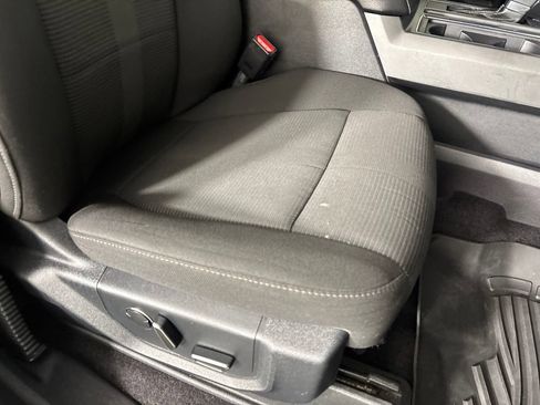 Used 2017 Ford F150 XLT w/ Equipment Group 302A Luxury AWD/4WD image 30