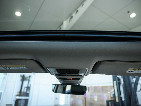 Used 2024 Honda HR-V EX-L image 21