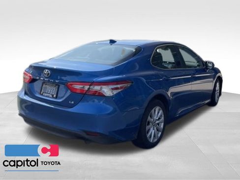 Used 2019 Toyota Camry LE FWD image 15