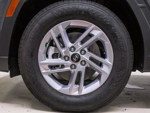 Certified 2026 Hyundai Tucson SE FWD image 28