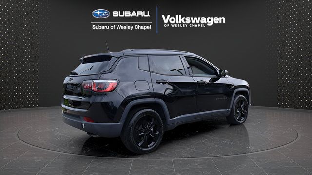 Used 2018 Jeep Compass Latitude w/ Popular Equipment Group FWD image 8
