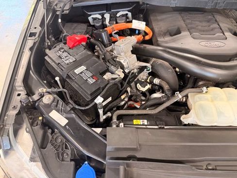 Used 2021 Ford F150 Lariat w/ Equipment Group 502A High AWD/4WD image 49