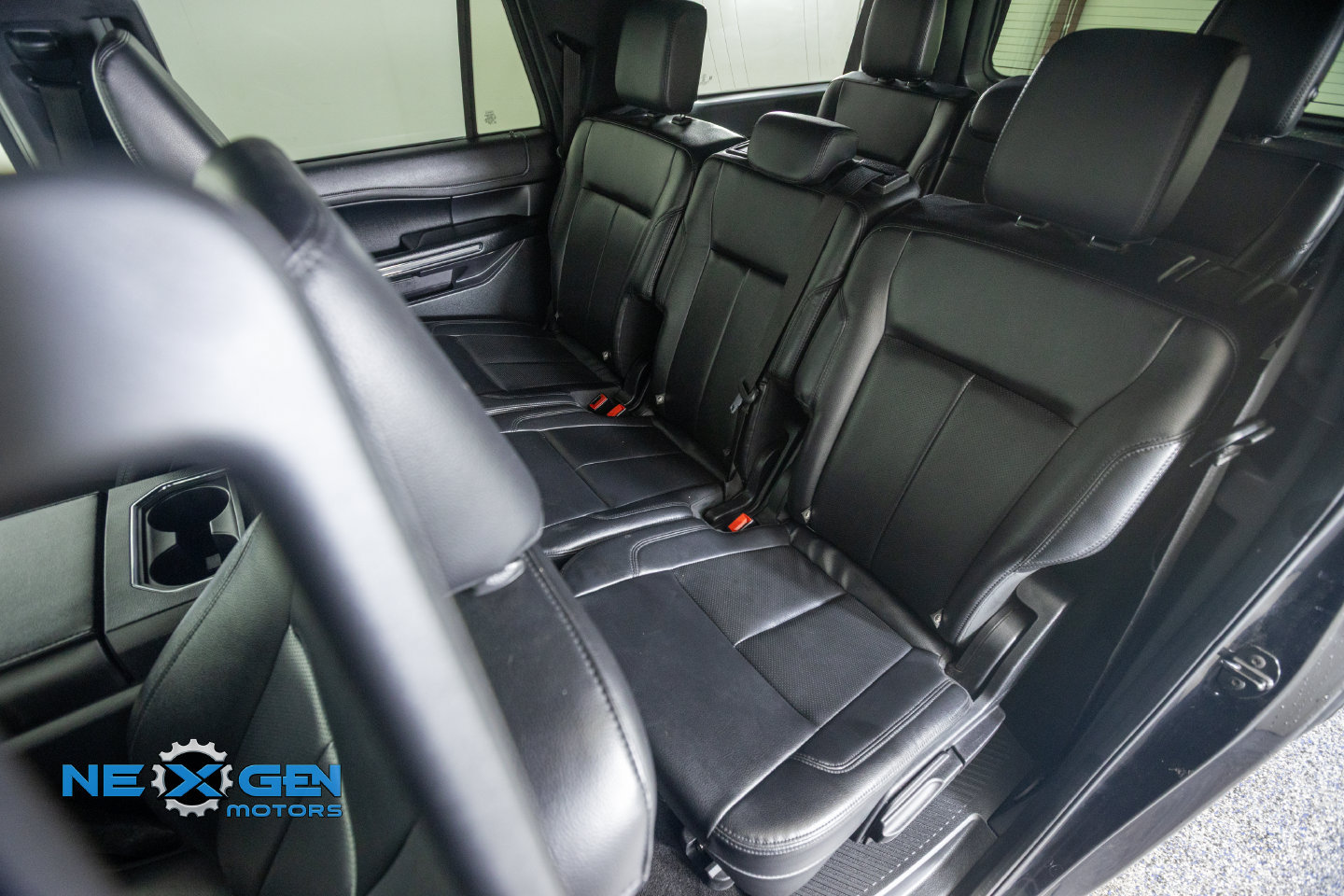 Used 2021 Ford Expedition Max XLT AWD/4WD image 36