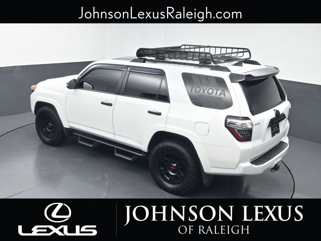 Used 2021 Toyota 4Runner Venture w/ Moonroof Package AWD/4WD image 25