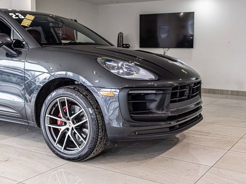 Used 2023 Porsche Macan S image 4