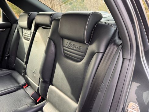 Used 2007 Audi RS 4 Sedan image 44