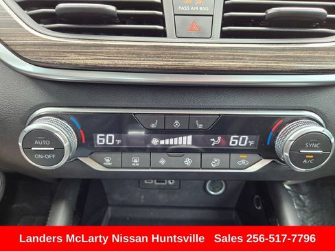 Used 2022 Nissan Altima 2.5 SL AWD/4WD image 22