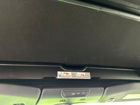 Used 2021 Jeep Wrangler Willys image 24