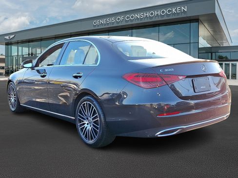 Used 2023 Mercedes-Benz C 300 4MATIC Sedan image 4