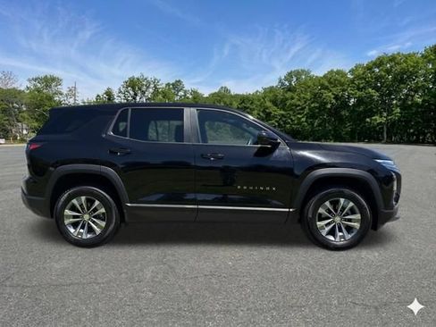 Used 2025 Chevrolet Equinox LT AWD/4WD image 10