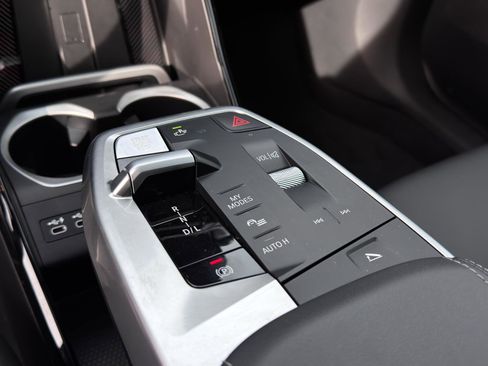 Used 2024 BMW X1 xDrive28i w/ Convenience Package image 21