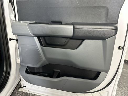 Used 2023 Ford F150 XLT image 36