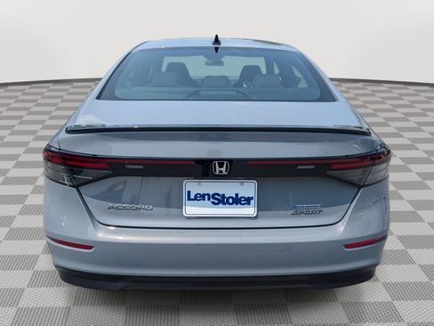 Used 2025 Honda Accord Sport image 4