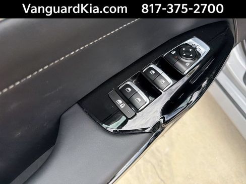 Certified 2025 Kia K5 GT-Line AWD/4WD image 17