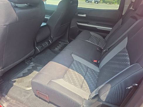 Used 2020 Toyota Tundra SR5 AWD/4WD image 11