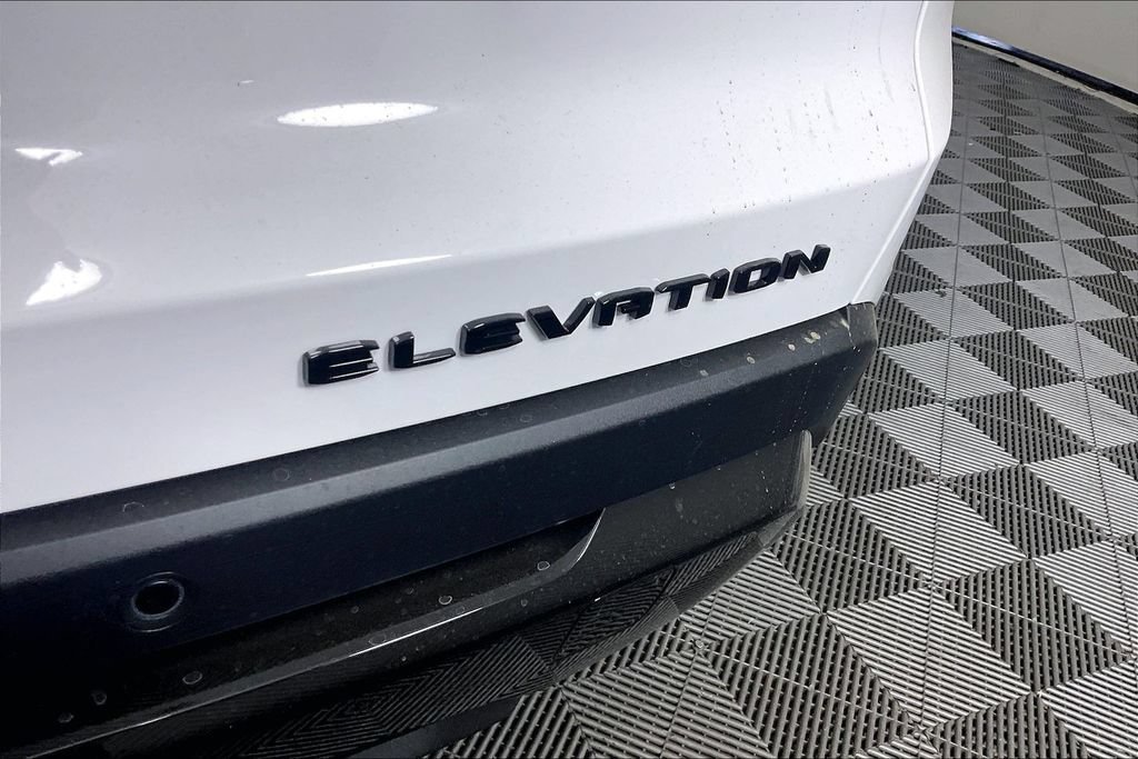 New 2027 GMC Terrain Elevation w/ Elevation Premium Package FWD image 9