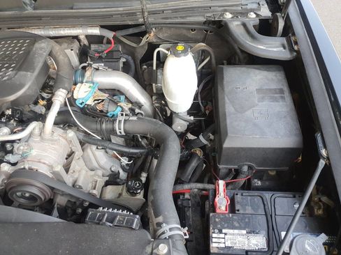 Used 2008 Chevrolet Silverado 3500 LT w/ EZ-Lift Tailgate Package image 38