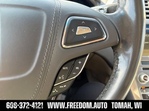Used 2017 Lincoln MKZ Premiere AWD/4WD image 15