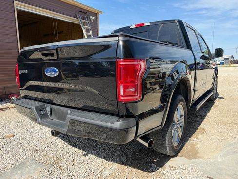 Used 2017 Ford F150 Lariat w/ Equipment Group 502A Luxury AWD/4WD image 4